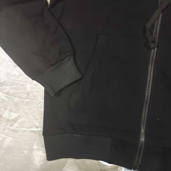 Stone Island Black Hooded Jacket - Picture 2 of 11